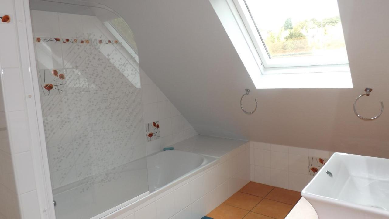 Bed and Breakfast A L Ancre De La Rive Le Faou Esterno foto